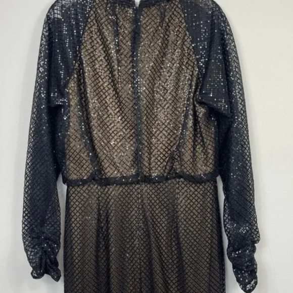 NWT Tadashi Shoji Samira Black/Nude Sequin gown - Size 14 - Picture 6 of 13